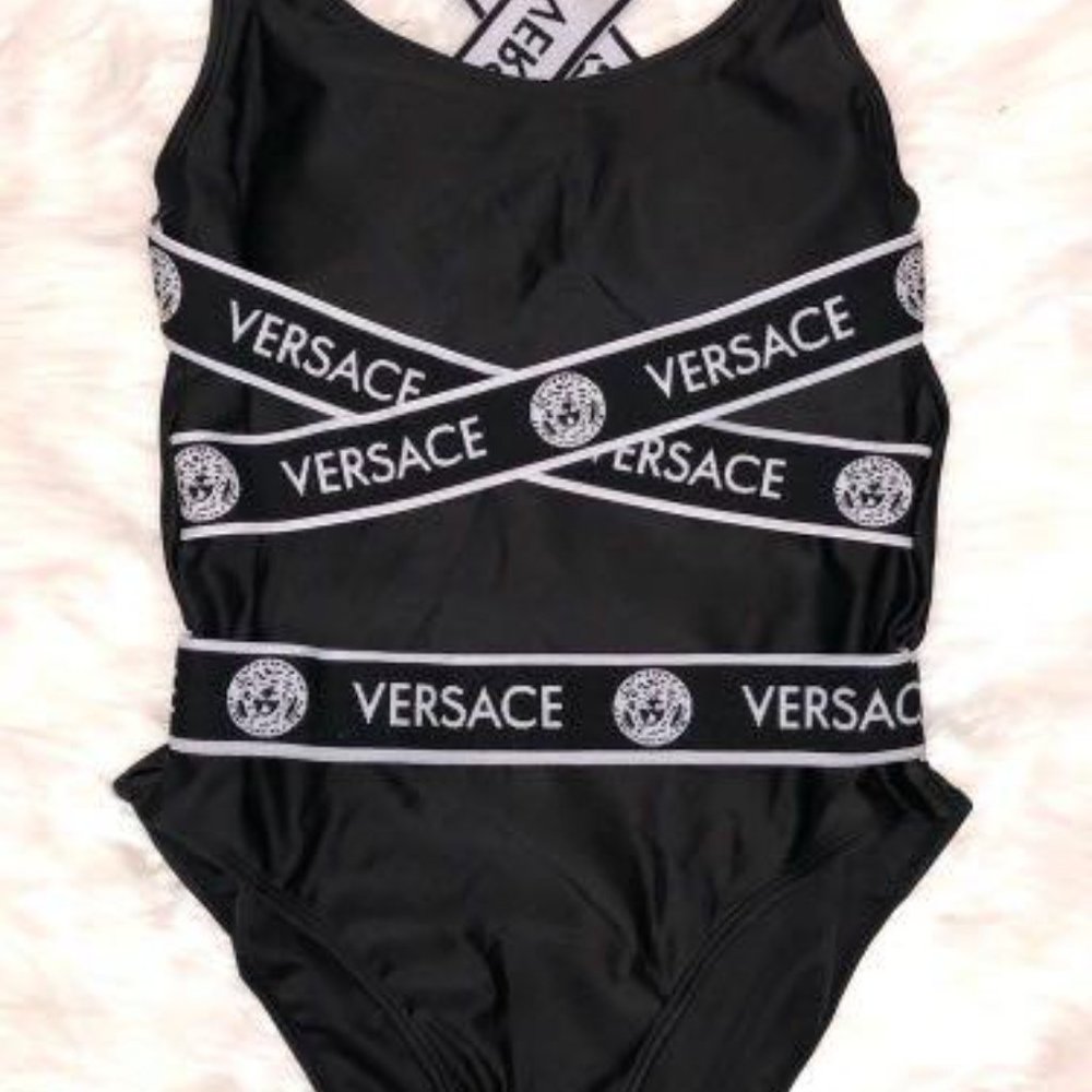 Black Ladies Swimming SUIT ONE PIECE SWIMSUIT SIZE S MADE IN PHILIPPINES - Picture 7 of 7